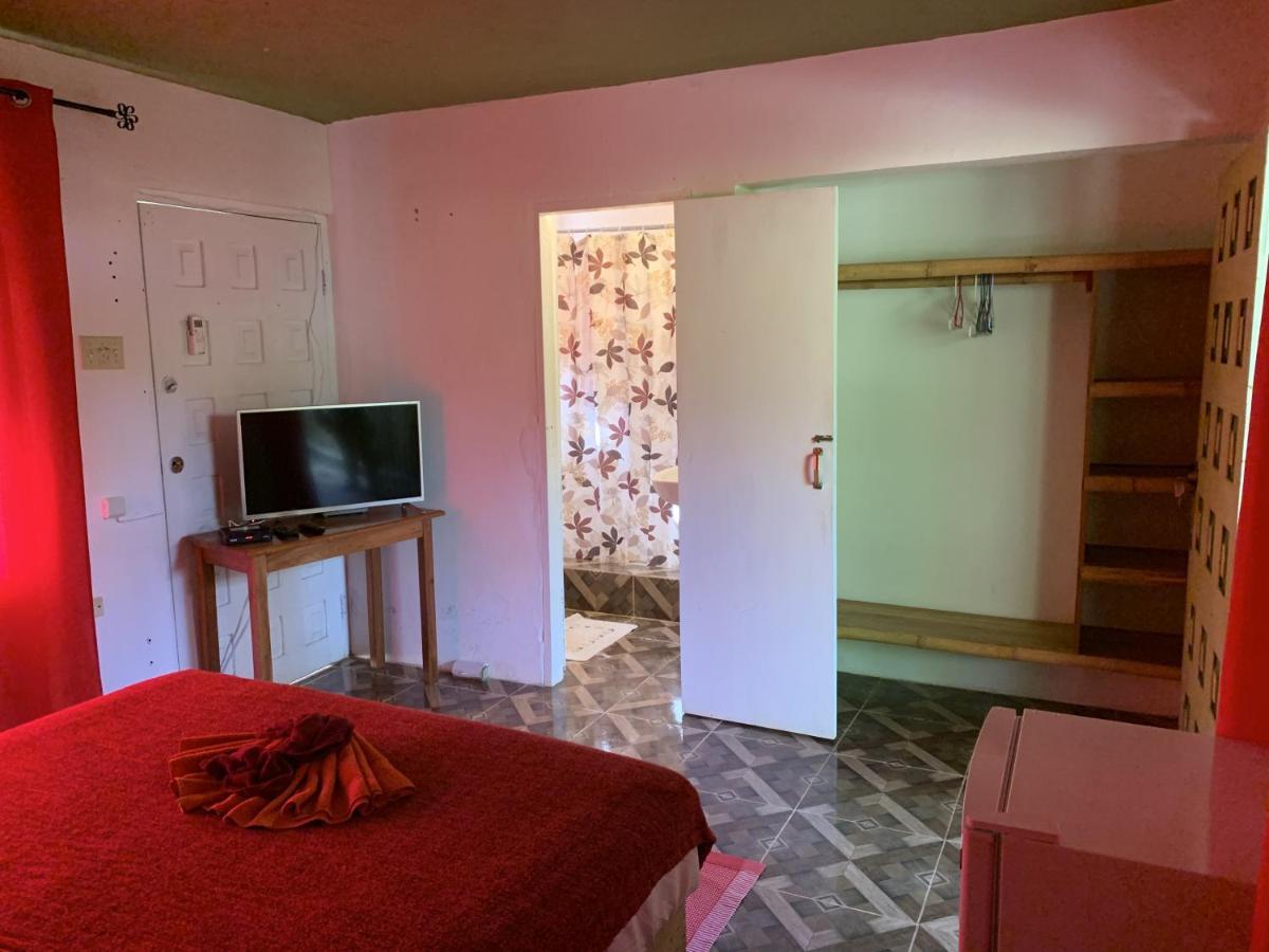 Can Jam Retreat Негрил Экстерьер фото